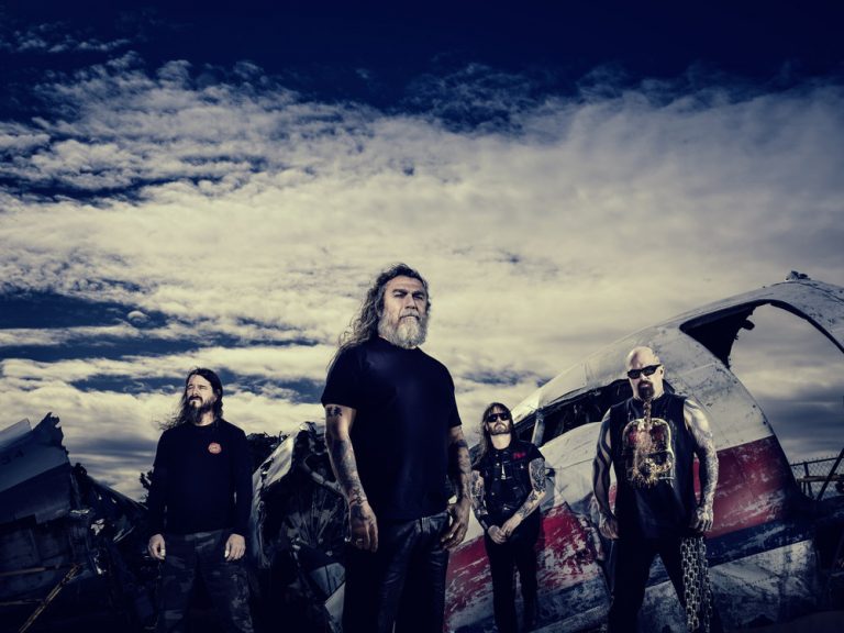 Slayer anuncia que fará despedida da banda com turnê mundial