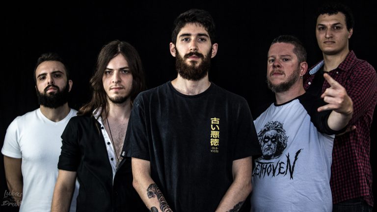 Venomous promove debut com turnê na Europa