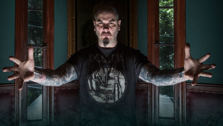 Phil Anselmo: Ex-Pantera confirma turnê de banda solo no Brasil