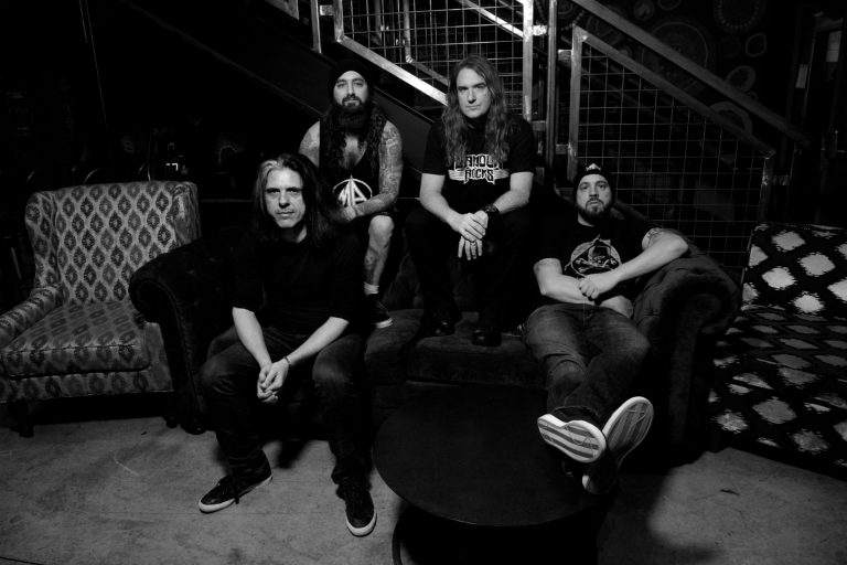 Metal Allegiance lança novo single com a participação de John Bush