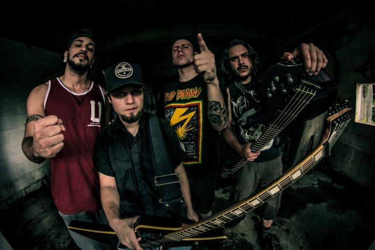 Apto Vulgar, entre o hardcore e metal, lança single Inimigo