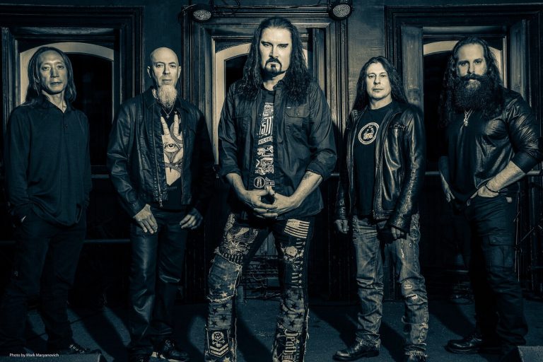 Dream Theater prepara lançamento do 14º álbum de estúdio em Fevereiro