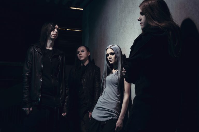 O novo álbum 'Breathe In Colors' será lançado pela Nuclear Blast dia 29 de março O novo álbum 'Breathe In Colors' será lançado pela Nuclear Blast dia 29 de março