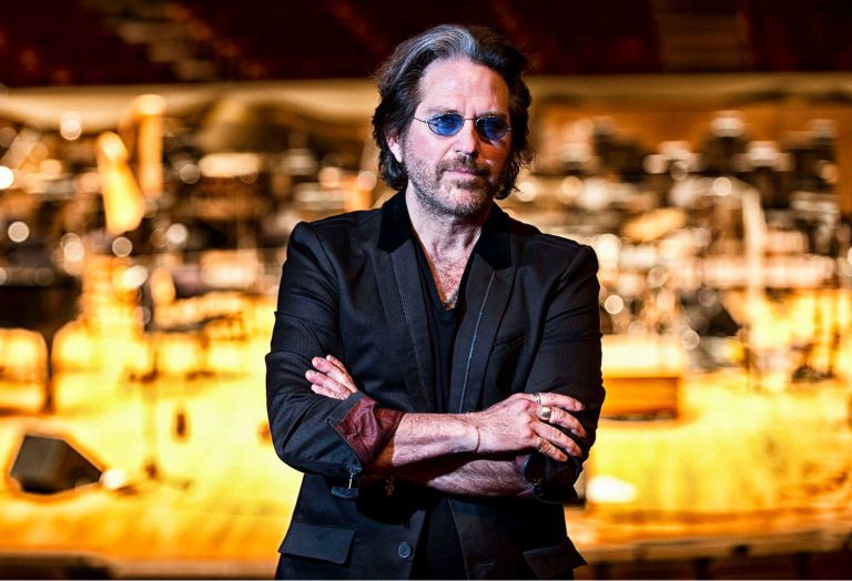 Kip Winger virá ao Brasil em Março