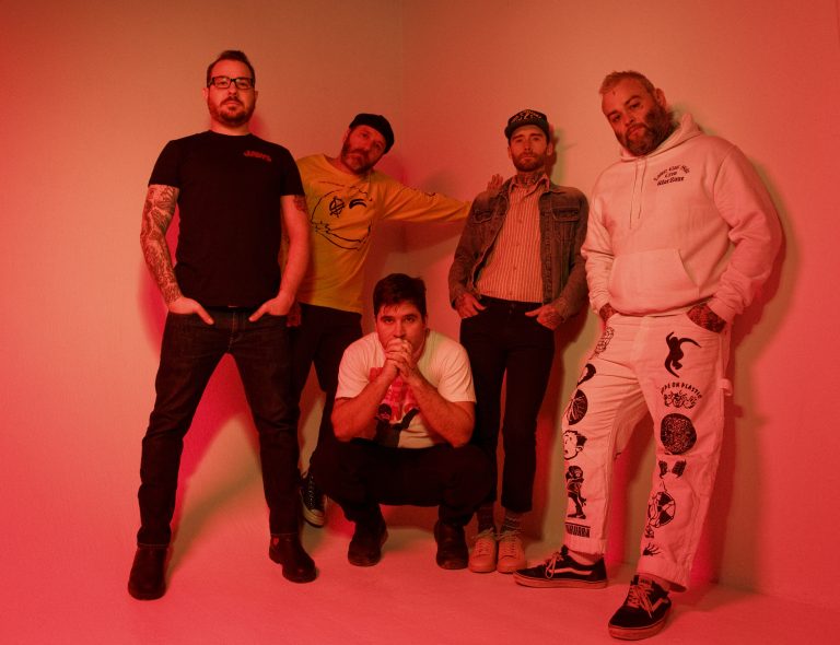 Alexisonfire divulga o novo single ‘Complicit’