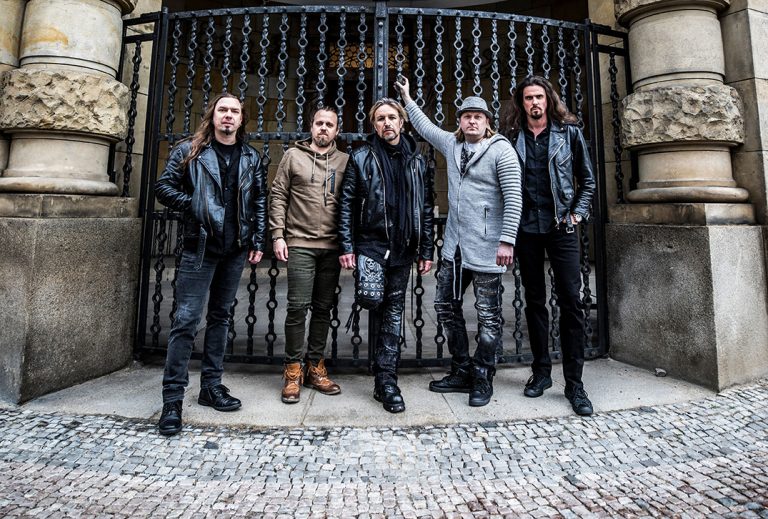 Sonata Arctica reagenda longa turnê pela América Latina para novembro