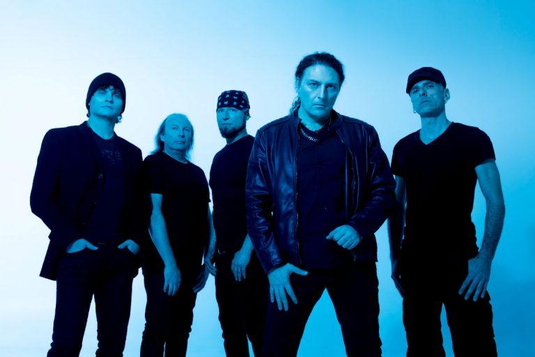 Os italianos do Turilli/Lione Rhapsody se apresentam no Dream Festival em São Paulo