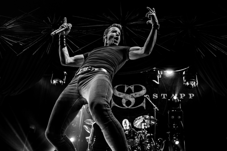 Scott Stapp: Vocalista do Creed, anuncia show especial em São Paulo