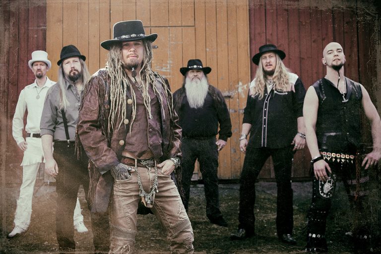 Korpiklaani anuncia o novo álbum ‘Jylhä’ e lança o single ‘Leväluhta’