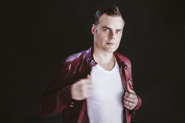 Marc Martel, voz de Freddie Mercury nas músicas do filme Bohemian Rhapsody, se apresenta no Brasil