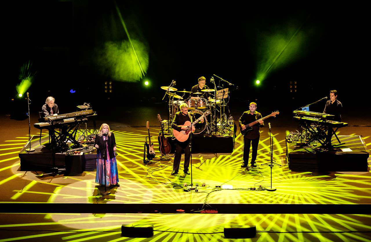 Renaissance band. Renaissance (band) фото. сайт ренессанс группа. рок группа ренессанс. ренессанс групп.