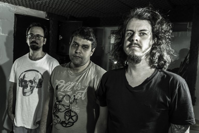 Please Come July e Rosa Idiota anunciam lançamento de split com inéditas