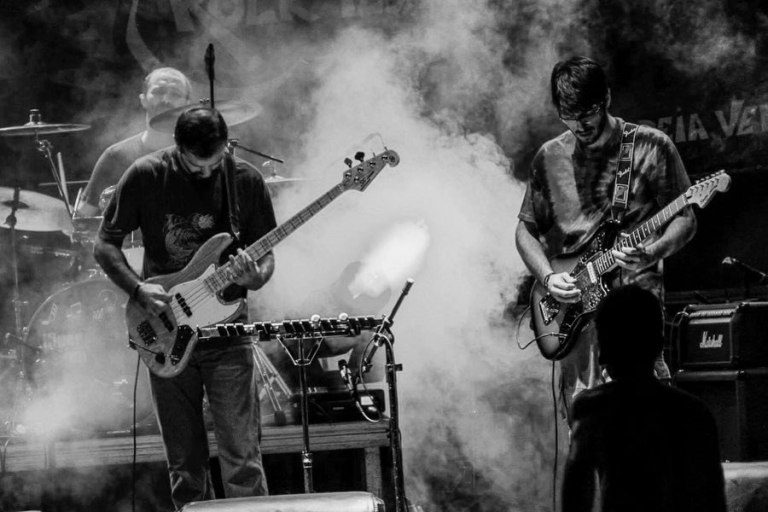 Electric Goat Combo lança ousado EP com referências de toda a carreira