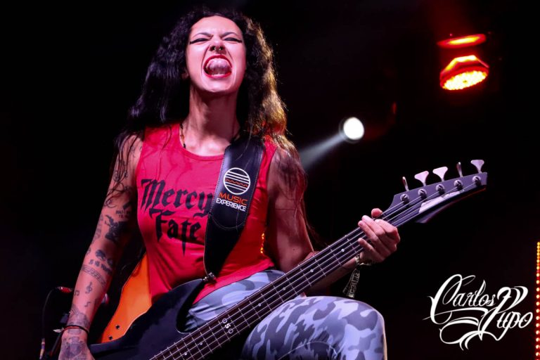 Fernanda Lira reaparece após anunciar saída da Nervosa: “Eu já tenho um novo projeto há algum tempo, é de Death Metal”