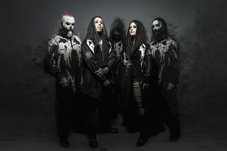 Lacuna Coil envia mensagem aos fãs do Brasil convidando para os shows