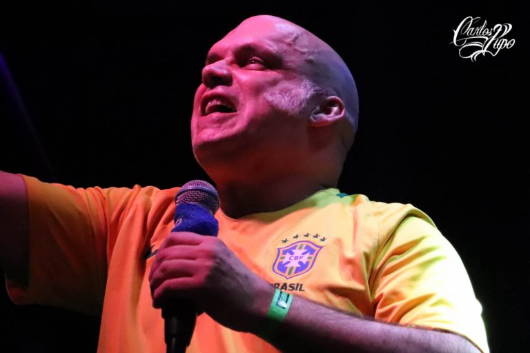 Ex-vocalista do Iron Maiden, Blaze Bayley, sofre ataque cardíaco e shows são adiados