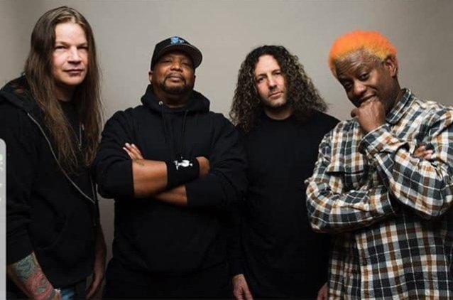 Disciples of Verity: Projeto de Metal do vocalista Corey Glover, do Living Colour lança novo vídeo