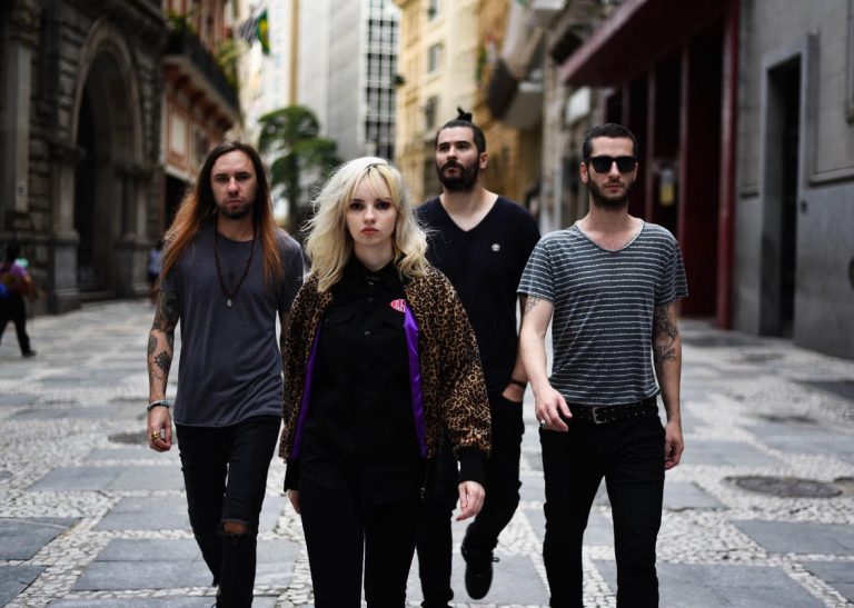 CarnaRock Osasco reúne bandas de destaque do rock nacional, gastronomia e espaço kids