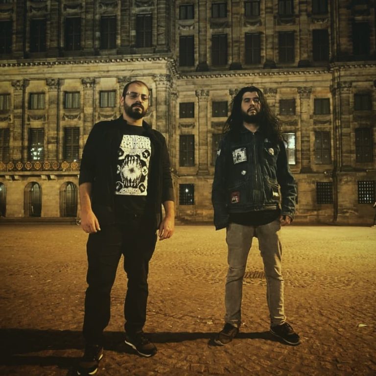 Ainda mais sludge, Projeto Trator lança EP Corifeu