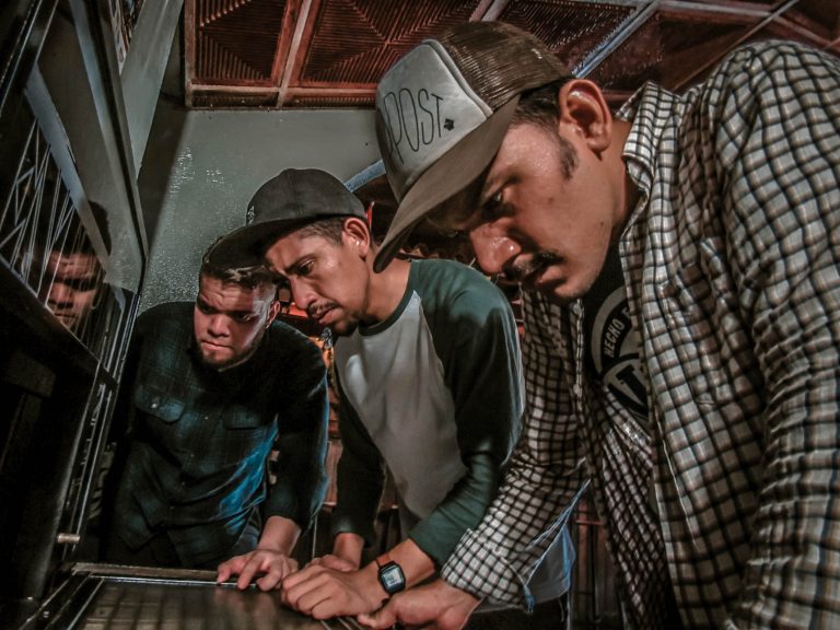Banda venezuelana, Pejerrey, lança disco cheio de conteúdo social e com a força e a sonoridade  do punk rock