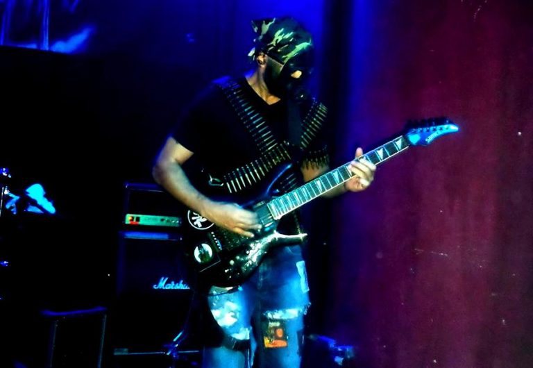 Valério Exterminator: Guitarrista cria programa temático no Youtube