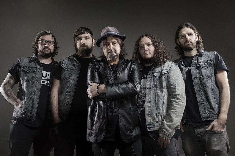 Phil Campbell And The Bastard Sons lançam o novo single ‘Bite My Tongue’