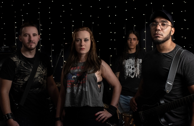 Dark Valley: Inovando ao ser a primeira banda brasileira de metal a cantar em hebraico