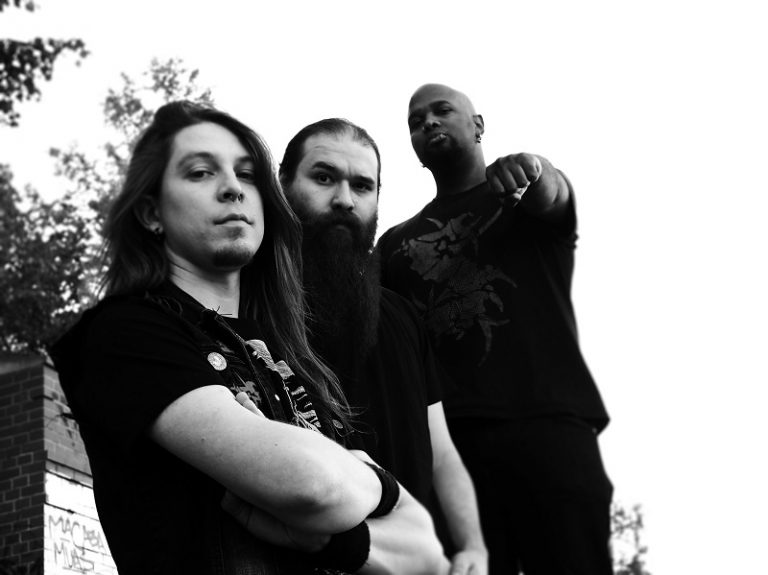 Agent Hellfire lança EP de estreia, “The Omen”