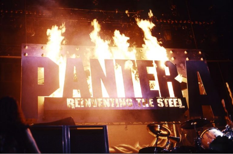 Pantera lança edição comemorativa de 20 anos do álbum “Reinventing The Steel”