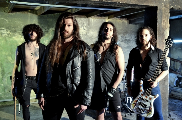 Fighter: Assista ao video de “Seus Segredos”, do álbum ao vivo