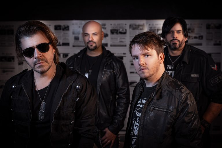 Liderada pelo vocalista BJ, banda Spektra assina com a Frontiers Records