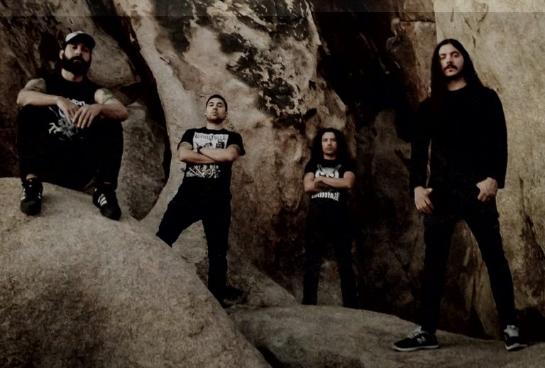 Headcrusher apresenta seu novo vídeo ‘Blood Red Sands’