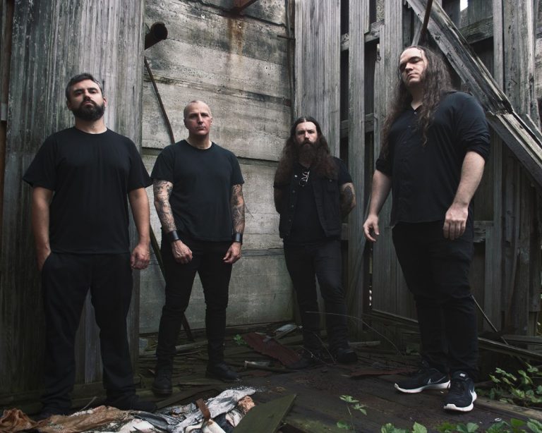 Tombs compartilha o novo videoclipe ‘Secrets of the Black Sun’