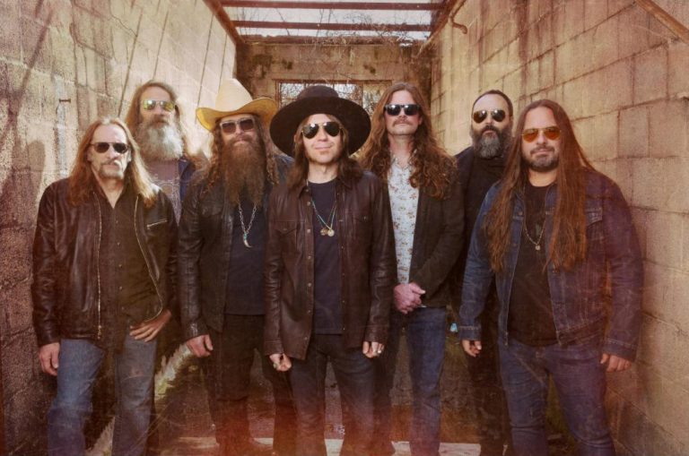 Blackberry Smoke lança hoje ‘All Rise Again’