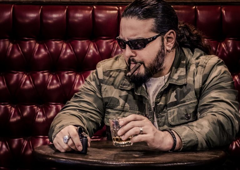 Kataklysm lança videoclipe para ‘Defiant’