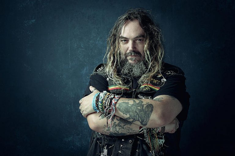 Edu Falaschi confirma participação do Max Cavalera em seu álbum de estreia solo