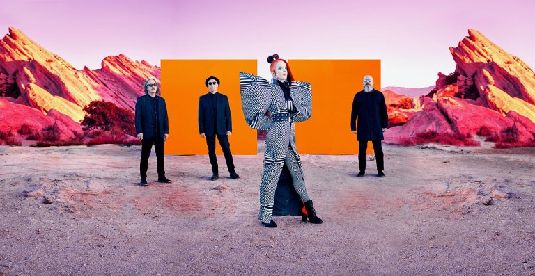 Garbage lança novo single “The Men Who Rule The World”