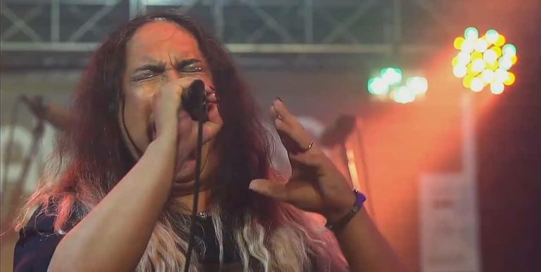 Föxx Salema: Confira vídeo de show no festival Barreiro Rock