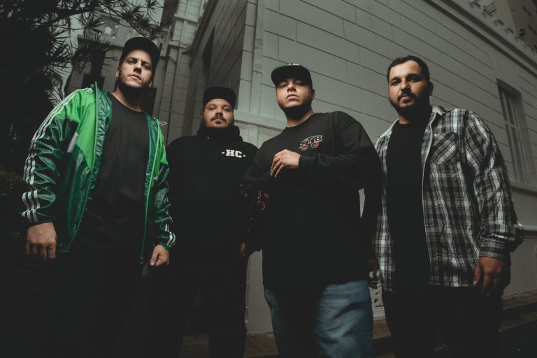 Bayside Kings inicia fase em português e parceria com Warner Music