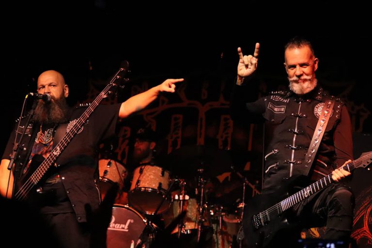 Over Metal Fest: Homenagens, estreia e uma grande noite de celebração em SP