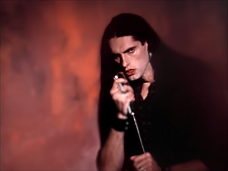 Memory Remains – Type O Negative: 31 anos de “Slow, Deep and Hard” e Peter Steele verbalizando suas decepções amorosas em humor negro