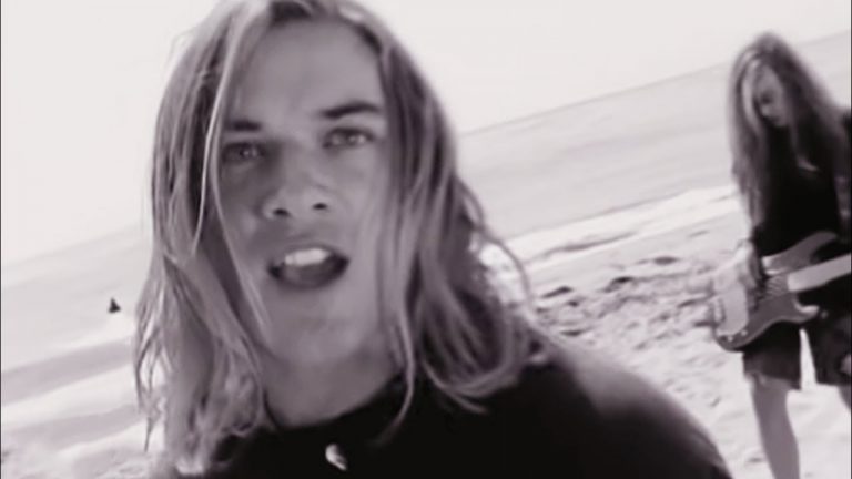 Memory Remains: Ugly Kid Joe – 29 anos de “America’s Least Wanted”, a estreia recheada de paródias e que foi sucesso absoluto