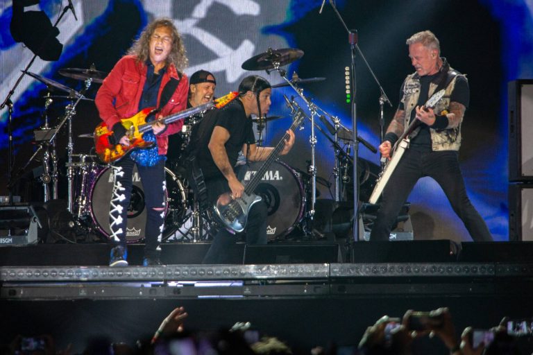 70 mil pessoas lotam o Morumbi para ver o Metallica