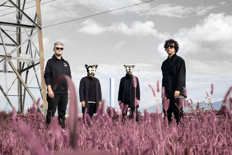 Jester Society compartilha novo single; Ouça “Bad Bones”