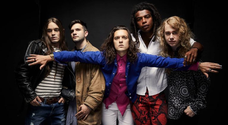 Classless Act lança nova faixa e clipe ‘This Is For You’ com Justin Hawkins