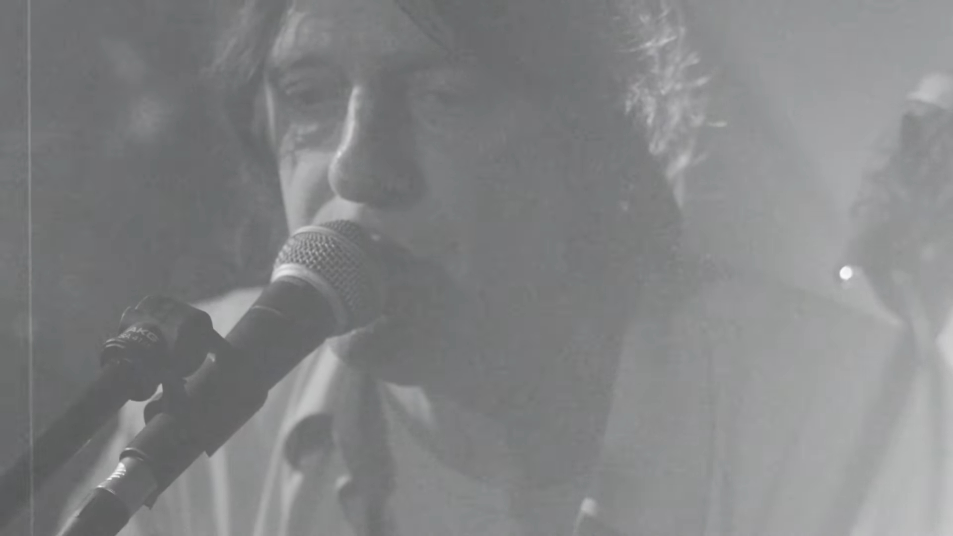 Spiritualized lança novo álbum ‘Everything Was Beautiful’