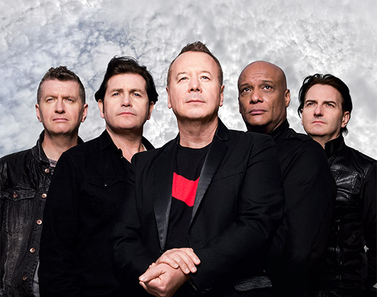 A “40 Years of Hits Tour” dos Simple Minds passa por Lisboa este mês