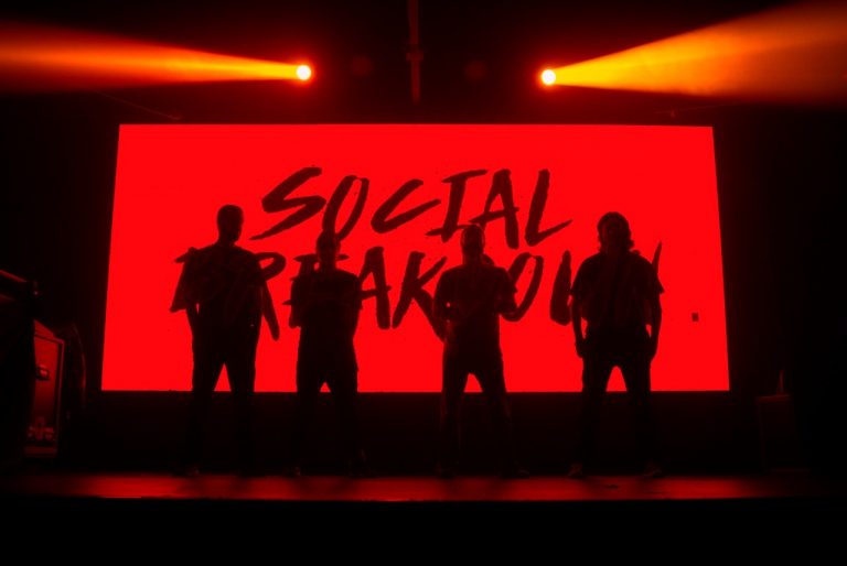 Social Breakdown lança videoclipe de “Karma”, faixa faz parte do novo EP da banda