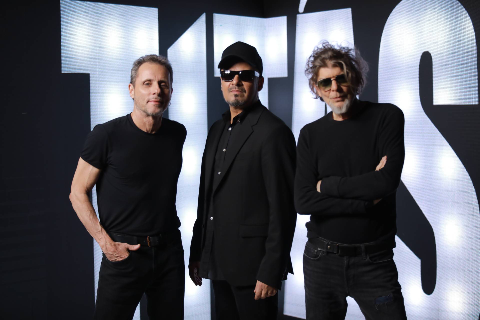 Titãs lançam a inédita 'Caos' Headbangers News