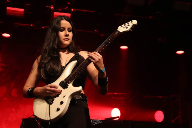Helena Nagagata lança seu EP de estreia “Starlust”